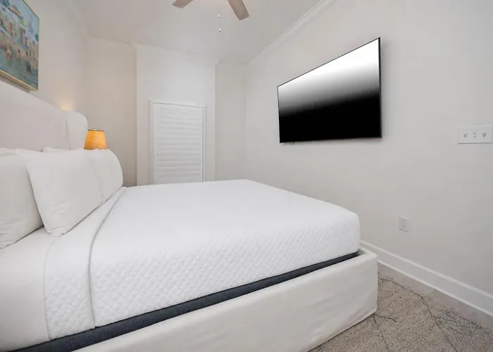 Phoenix Gulf Towers 1206 Apartment *